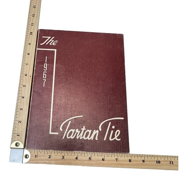 Lindsay Place High School Tartan Tie Yearbook 1969 Pointe Claire Quebec Book - Picture 6 of 6